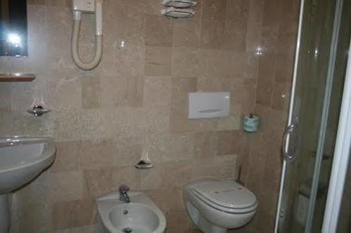 Corte Uccellanda Relais 3*